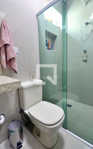 Casa para alugar com 184m², 3 quartos e 4 vagasBanheiro do Quarto 1 - Suíte 1