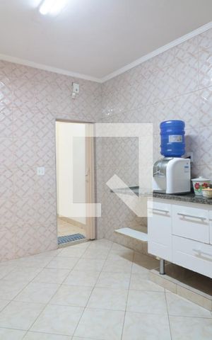 Casa para alugar com 70m², 2 quartos e sem vagaCozinha
