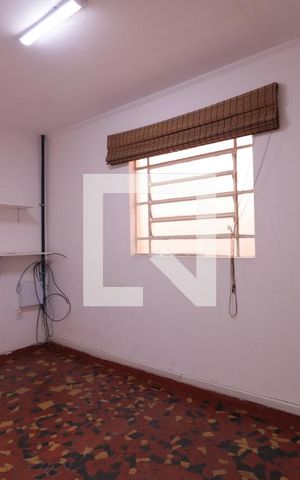 Casa para alugar com 70m², 2 quartos e sem vagaQuarto 2