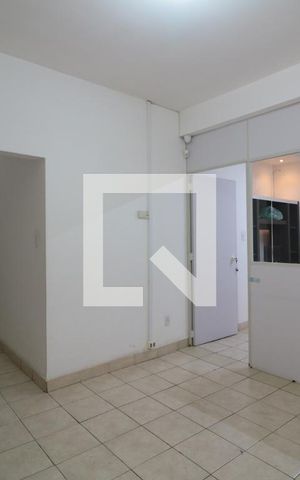 Casa para alugar com 70m², 2 quartos e sem vagaQuarto