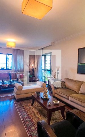 Apartamento à venda com 222m², 3 quartos e 3 vagasSala