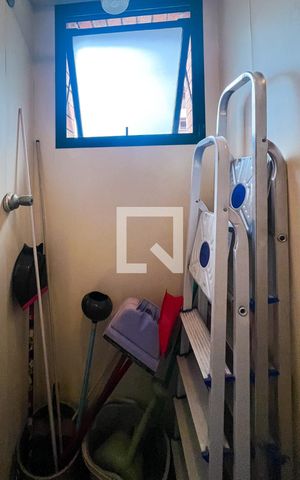 Apartamento à venda com 222m², 3 quartos e 3 vagasBanheiro de Serviço