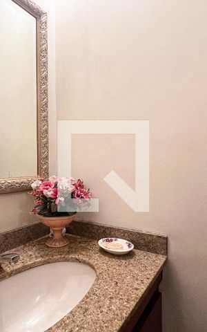 Apartamento à venda com 222m², 3 quartos e 3 vagasLavabo