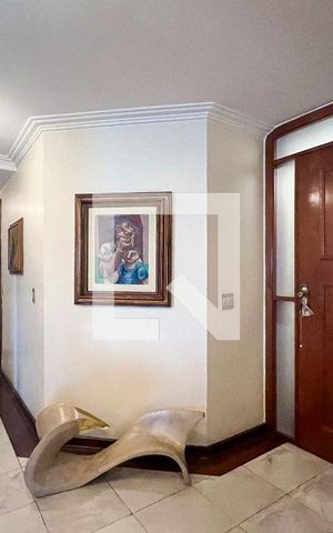 Apartamento à venda com 222m², 3 quartos e 3 vagasHall