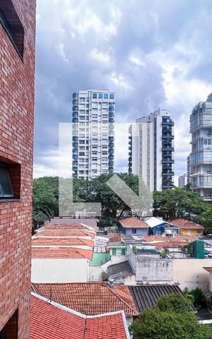 Apartamento à venda com 222m², 3 quartos e 3 vagasVista