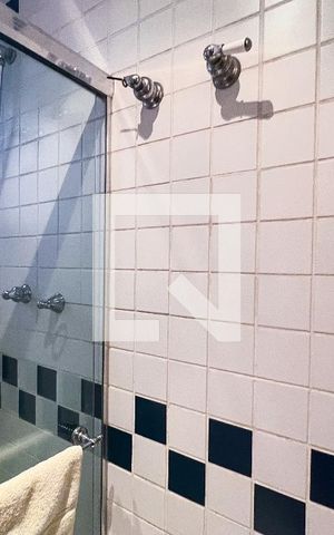 Apartamento à venda com 222m², 3 quartos e 3 vagasBanheiro da Suíte 3