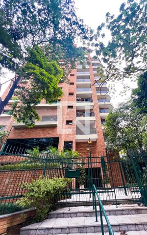 Apartamento à venda com 222m², 3 quartos e 3 vagasFachada