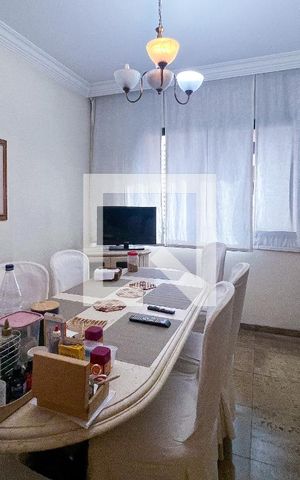 Apartamento à venda com 222m², 3 quartos e 3 vagasCopa
