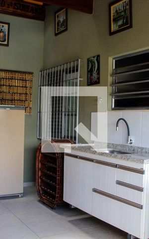 Casa para alugar com 256m², 3 quartos e 4 vagas Casa para alugar com 256m², 3 quartos e 4 vagasÁREA GOURMET