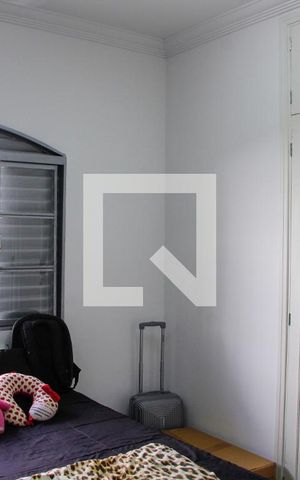 Casa para alugar com 256m², 3 quartos e 4 vagas Casa para alugar com 256m², 3 quartos e 4 vagasQUARTO 2