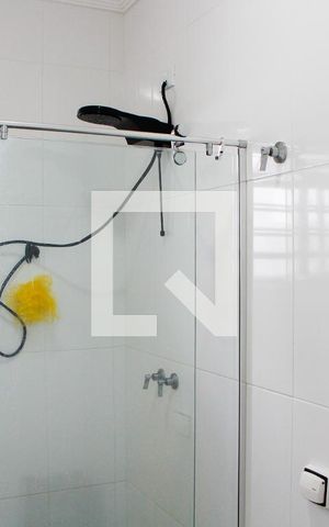 Casa para alugar com 256m², 3 quartos e 4 vagas Casa para alugar com 256m², 3 quartos e 4 vagasBANHEIRO SOCIAL