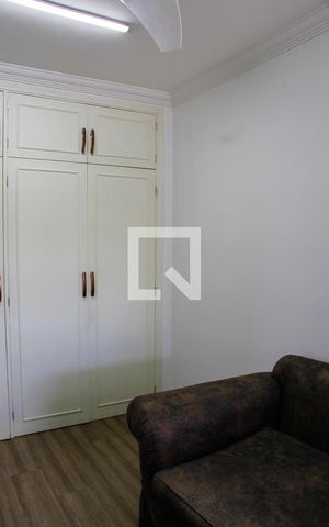 Casa para alugar com 256m², 3 quartos e 4 vagas Casa para alugar com 256m², 3 quartos e 4 vagasQUARTO 3