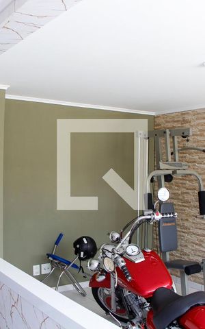 Casa para alugar com 256m², 3 quartos e 4 vagas Casa para alugar com 256m², 3 quartos e 4 vagasSALA PISO INFERIOR