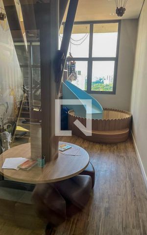 Studio à venda com 28m², 1 quarto e sem vaga Studio à venda com 28m², 1 quarto e sem vagaÁrea comum