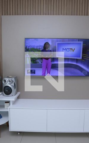 Casa à venda com 150m², 3 quartos e 2 vagasSala