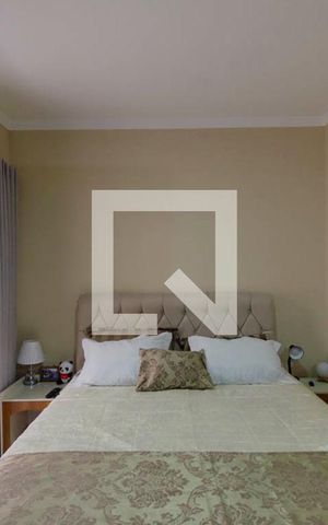Casa de condomínio à venda com 120m², 3 quartos e 2 vagasSuíte