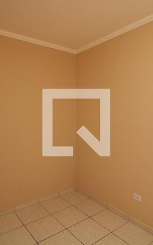 Casa para alugar com 90m², 2 quartos e 1 vagaQuarto