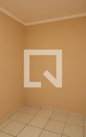 Casa para alugar com 90m², 2 quartos e 1 vagaQuarto