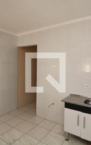 Casa para alugar com 90m², 2 quartos e 1 vagaCozinha