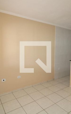 Casa para alugar com 90m², 2 quartos e 1 vagaSala