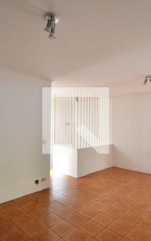Casa à venda com 240m², 3 quartos e 3 vagasSala
