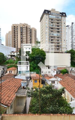 Casa à venda com 240m², 3 quartos e 3 vagasVista da Suíte