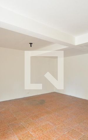 Casa à venda com 240m², 3 quartos e 3 vagasSalão
