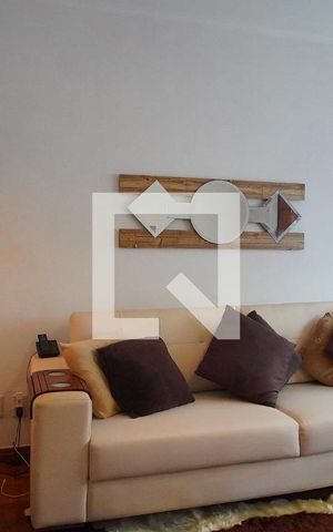 Casa à venda com 170m², 3 quartos e 5 vagasSala
