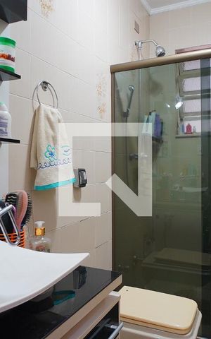 Casa à venda com 170m², 3 quartos e 5 vagasBanheiro Corredor