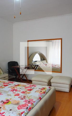 Casa à venda com 170m², 3 quartos e 5 vagasQuarto Suíte