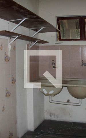 Casa para alugar com 420m², 2 quartos e 8 vagasÁrea de Serviço