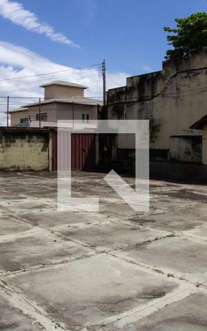 Casa para alugar com 420m², 2 quartos e 8 vagasEstacionamento