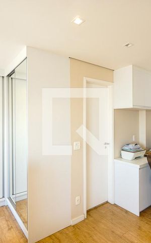 Apartamento à venda com 280m², 3 quartos e 4 vagas Apartamento à venda com 280m², 3 quartos e 4 vagasSuíte 01