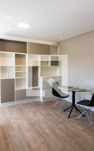 Apartamento à venda com 42m², 1 quarto e 1 vagaSala