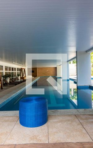 Apartamento à venda com 42m², 1 quarto e 1 vagaPiscina