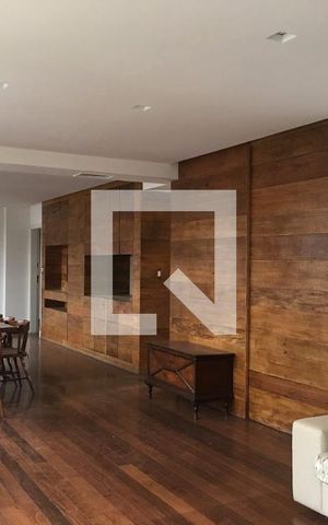 Apartamento à venda com 190m², 4 quartos e 3 vagas Apartamento à venda com 190m², 4 quartos e 3 vagasSala