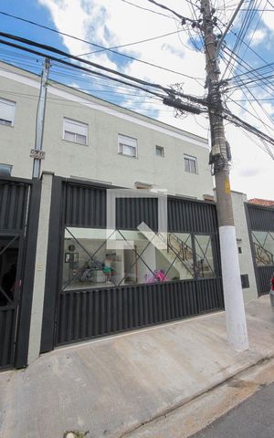 Casa à venda com 106m², 3 quartos e 4 vagasFachada