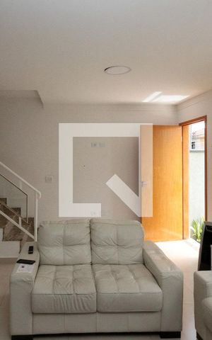 Casa à venda com 106m², 3 quartos e 4 vagasSala