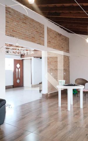 Casa à venda com 210m², 2 quartos e 3 vagasÁrea Gourmet