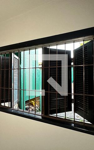 Casa à venda com 140m², 3 quartos e 1 vagaQuarto 3 - Janela