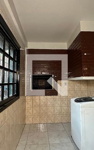 Casa à venda com 140m², 3 quartos e 1 vagaÁrea de Serviço