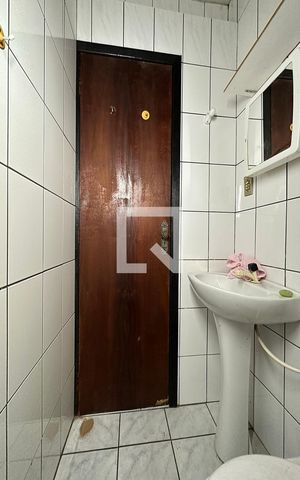 Casa à venda com 140m², 3 quartos e 1 vagaBanheiro 2
