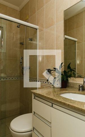Casa à venda com 230m², 4 quartos e 3 vagasBanheiro