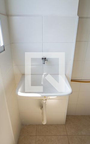 Apartamento para alugar com 47m², 2 quartos e 1 vaga Apartamento para alugar com 47m², 2 quartos e 1 vagaÁrea de Serviço