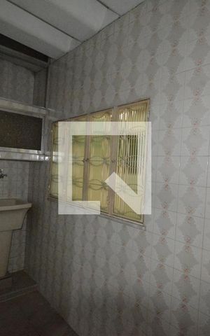 Apartamento à venda com 80m², 2 quartos e 1 vagaÁrea de Serviço