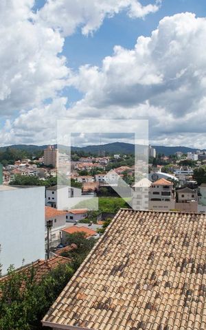 Casa para alugar com 283m², 3 quartos e 4 vagas Casa para alugar com 283m², 3 quartos e 4 vagasVista