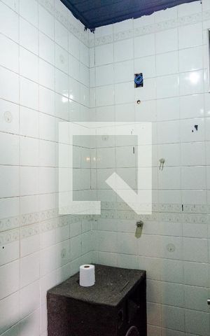 Casa à venda com 330m², 5 quartos e 4 vagas Casa à venda com 330m², 5 quartos e 4 vagasBanheiro do Stúdio 1