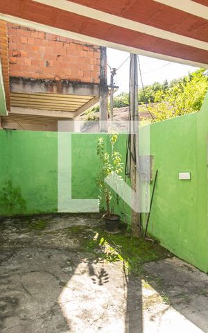 Casa para alugar com 70m², 2 quartos e 1 vaga Casa para alugar com 70m², 2 quartos e 1 vagaQuintal