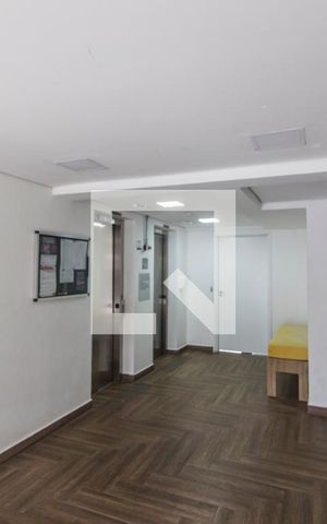 Apartamento à venda com 75m², 3 quartos e 2 vagasEntrada