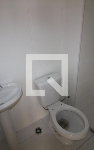 Apartamento à venda com 32m², 2 quartos e sem vagaBanheiro
